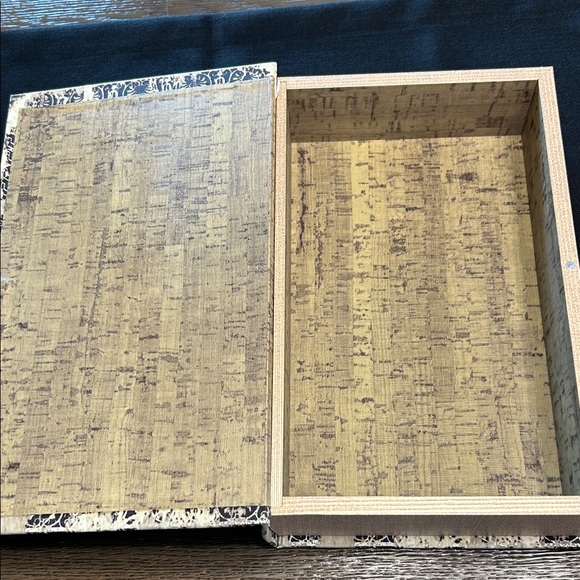 (3) Halloween Faux Book Storage - Picture 6 of 7